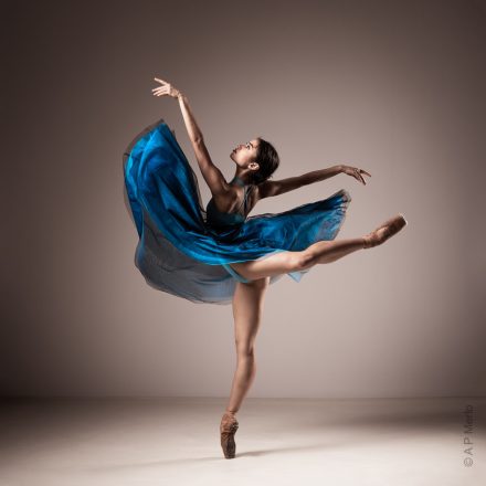 OnBlue - Művészi Giclée Balett Fotónyomat - Fénykép